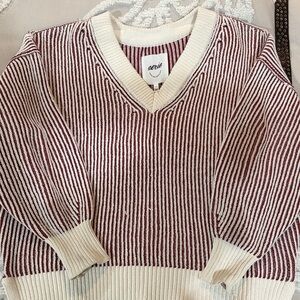 Aerie V-Neck Sweater - Burgundy and Cream